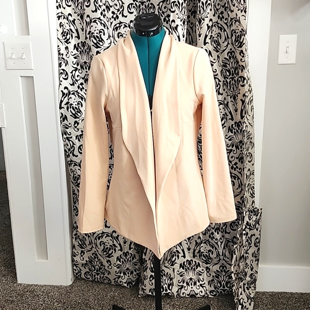 Ninexis peachy/cream lightweight blazer